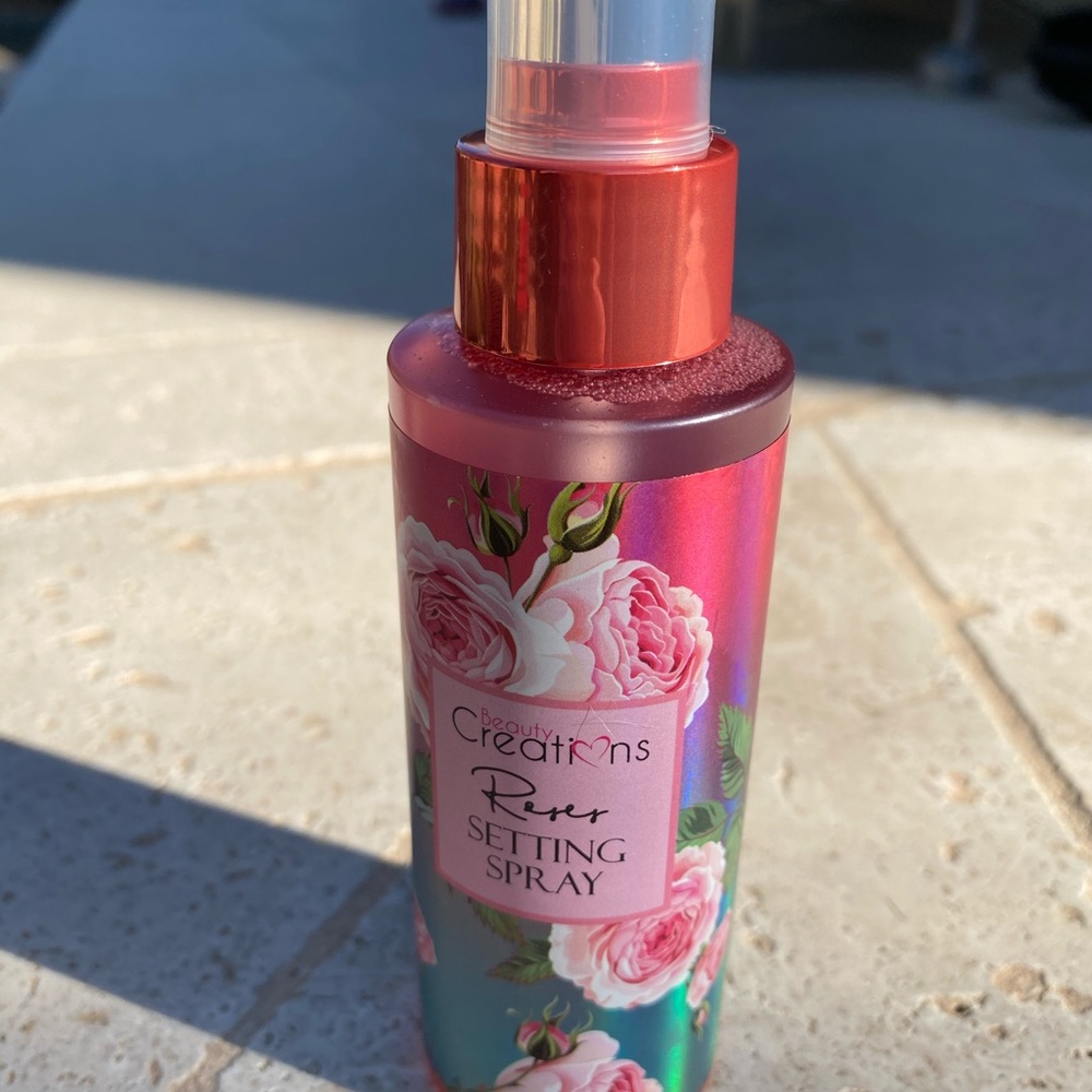 3/$20 🌹Beauty Creations “Roses” Setting Spray - Picture 4 of 6